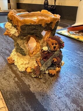 Boyd’s Bear &. friends Bear Figurine Tree Stump Candle Holder - Brown & Cream